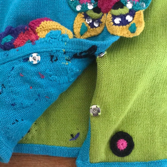 🦋Unique Vintage Top🌈 - Picture 8 of 9